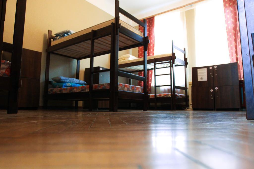 Hollywood Home Hostelリヴィウ 部屋 写真